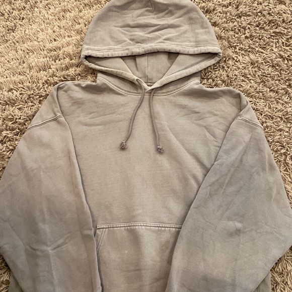 Aritzia boyfriend hoodie - Picture 2 of 2